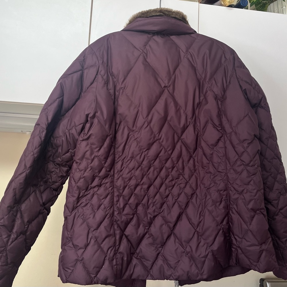 Eddie Bauer size XL tall dark purple Women's Quilted Jacket with Faux Fur Collar - Picture 3 of 9